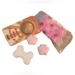 SPA BUNDLE • SOCKS • BATH BOMBS • HANDMADE SOAP • RAISE THE BAR FROTH BOMB • NWT